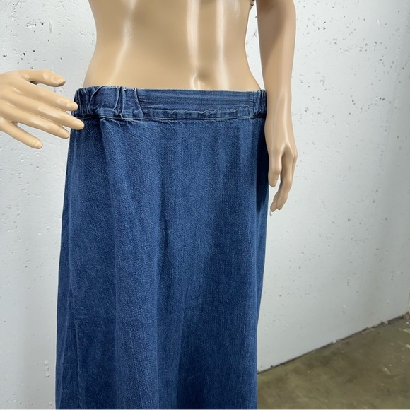 CP Shades Women’s size Medium Blue Denim Jean Maxi Skirt - Picture 2 of 16
